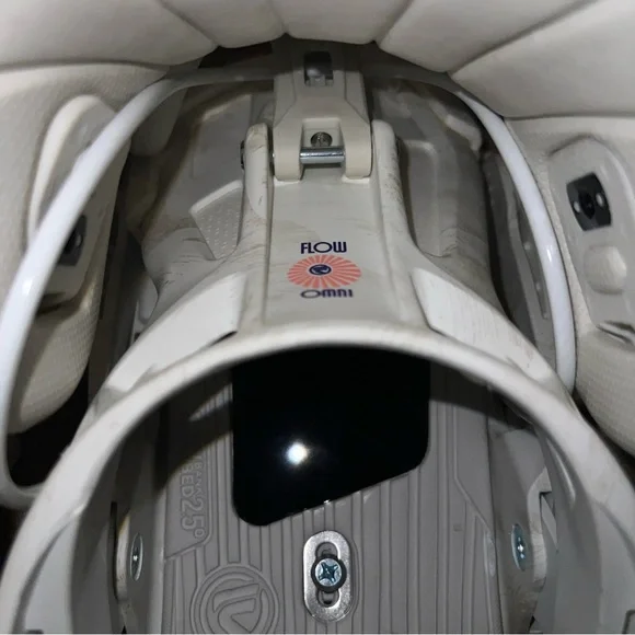 Flow Snowboard Bindings (OMNI) - Picture 5 of 16